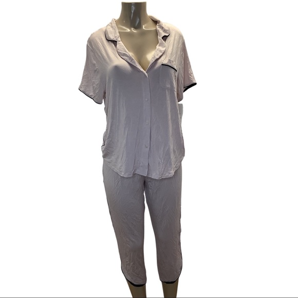 stars above Other - Stars Above Mauve Button Down Capri Pajama Set NWT